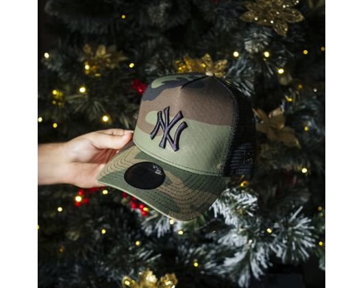 Kappe New Era - MLB Clean 9FORTY Trucker - NY Yankees - Woodland Camo / Black