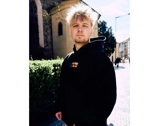 Pullover Van Nermal Hoodie (Black)