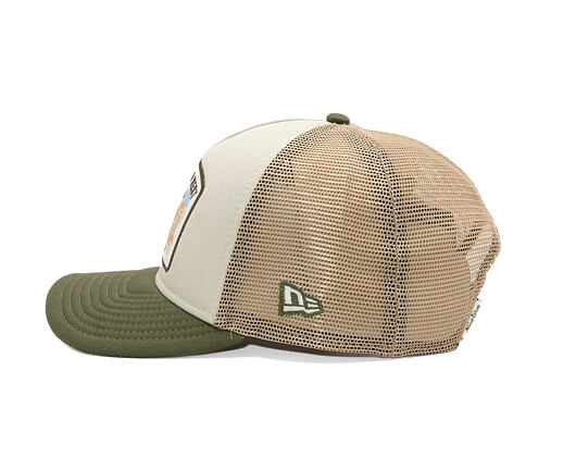 Kappe New Era - Branded Wild West Patch 9FORTY M-CROWN A-Frame Trucker - New Olive / Stone