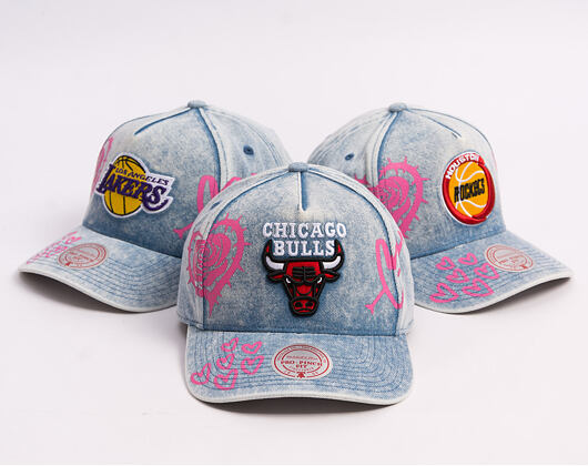 Kappe Mitchell & Ness - Painted Love - NBA - Chicago Bulls - Light Blue