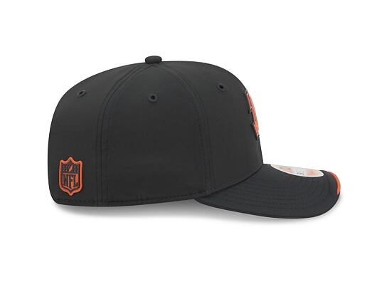 Kappe New Era - NFL 2026 Sideline 9SEVENTY Stretch-Snap - Cincinnati Bengals - Team Color
