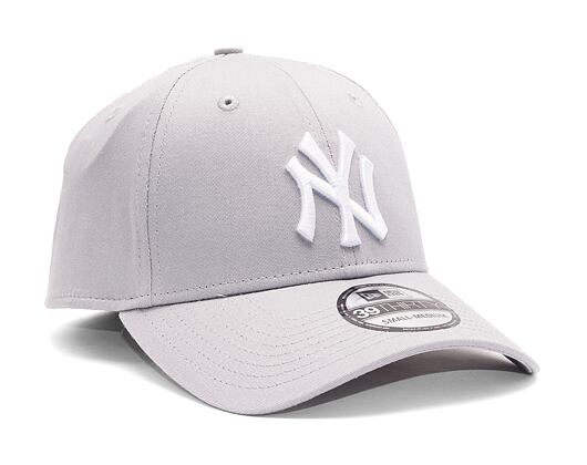 Kappe New Era - MLB Essential 39THIRTY - NY Yankees - Grey / White