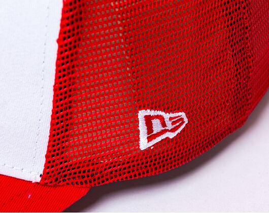 Kappe New Era - NBA Team Clear 9FORTY Trucker - Chicago Bulls - White / Red