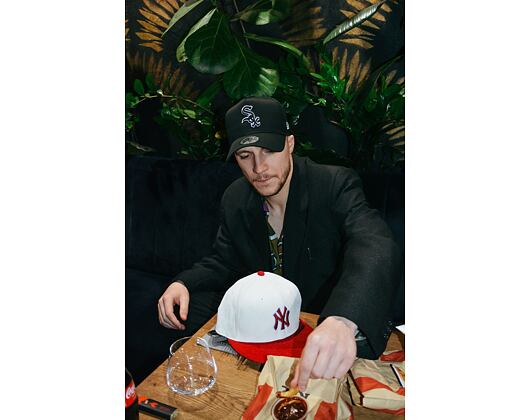 Kappe New Era 59FIFTY MLB Cord - NY Yankees - Off White / Red / Copen Blue