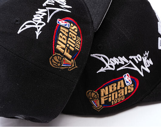 Kappe Mitchell & Ness - NBA Born To Win Pro Snapback - Chicago Bulls - Black