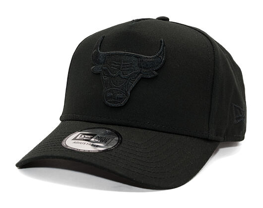 Kappe New Era - NBA League Essential 9FORTY A-Frame - Chicago Bulls - Black