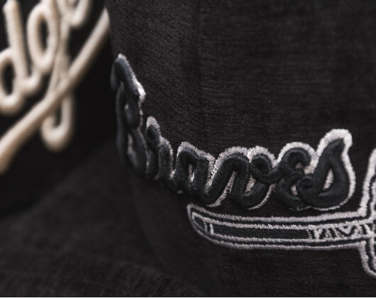 Kappe New Era - "MLB 59FIFTY Day - Velour" - Atlanta Braves - Black