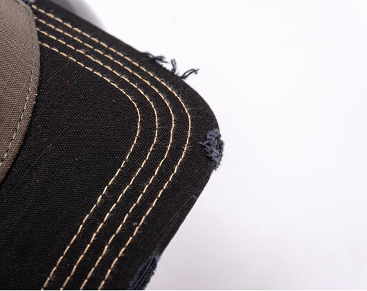 Kappe Capslab - Looney Tunes Trucker - Distress Taz - Black /Brown