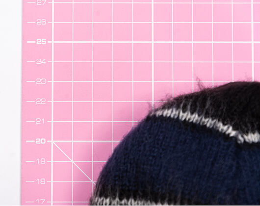 Kangol - Fuzzy Stripe Beanie - Black