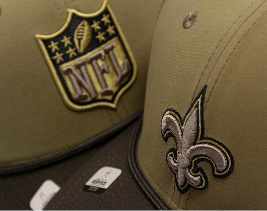 Kappe New Era - NFL25 "Salute to Service" - 9SEVENTY Stretch-Snap - New Orleans Saints 