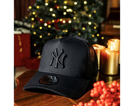Kappe New Era - MLB Clean 9FORTY Trucker - NY Yankees - Black