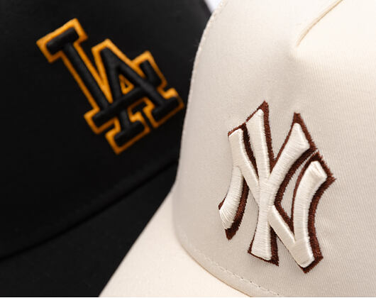Kappe New Era - MLB Outline 9FORTY Trucker - NY Yankees - Cream