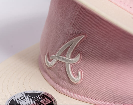 Kappe New Era - MLB Washed Tie Dye 9FIFTY Retro Crown - Atlanta Braves - Pink