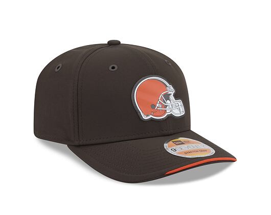 Kappe New Era - NFL 2026 Sideline 9SEVENTY Stretch-Snap - Cleveland Browns - Team Color