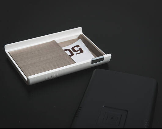 Zusätzliches Kartenetui Secrid Additional Slide Weiß