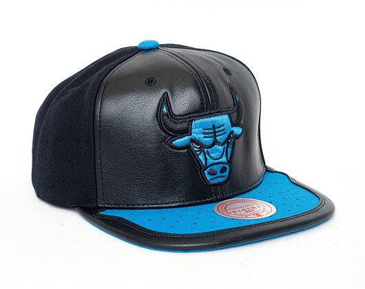 Kappe Mitchell & Ness - Day One Snapback - Chicago Bulls - Black-Royal