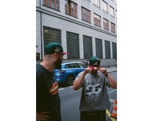 Kappe New Era 59FIFTY MLB "Leaf Drop" WS Patch Atlanta Braves Green / White