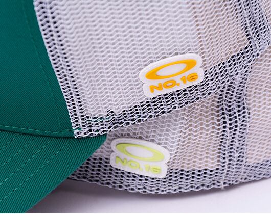 Kappe Oakley - Golf WMPO Souvenir Trucker Hat - Black/White