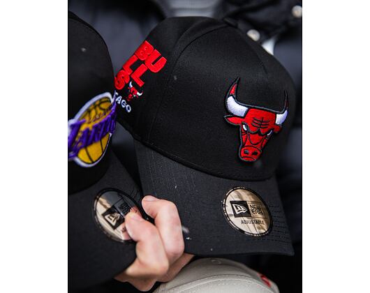 Kappe New Era - NBA Side Patch 9FORTY A-Frame - Chicago Bulls - Black