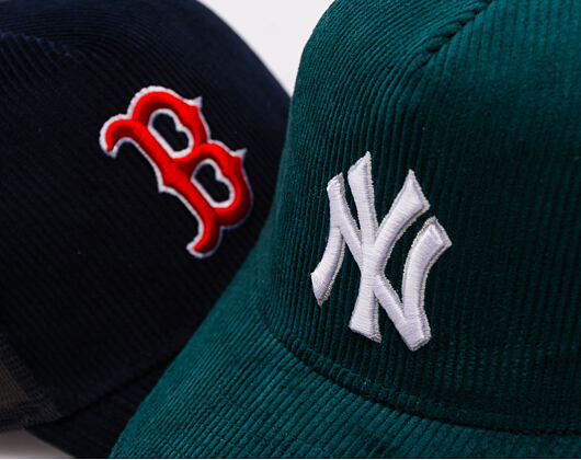 Kappe New Era - MLB Seasonal Cord 9FORTY Trucker - NY Yankees - Dark Green