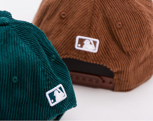 Kappe New Era - MLB Cord 9FORTY M-CROWN - Oakland Athletics - Dark Green