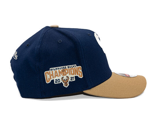 Kappe Mitchell & Ness - Sand Storm Classic Red - Milwaukee Bucks - Navy/Sand