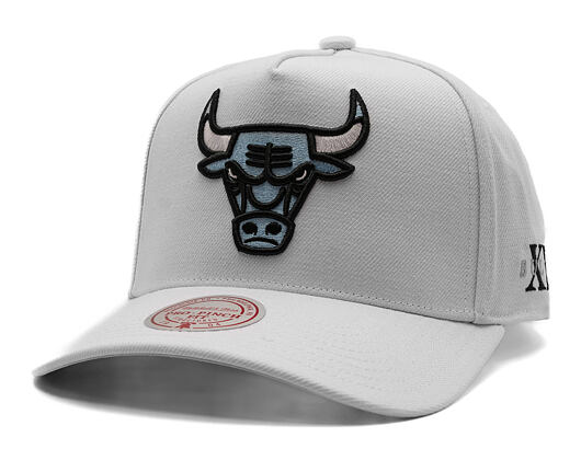 Kappe Mitchell & Ness - NBA Core Xi Pro  Bulls - Chicago Bulls - White-Blue