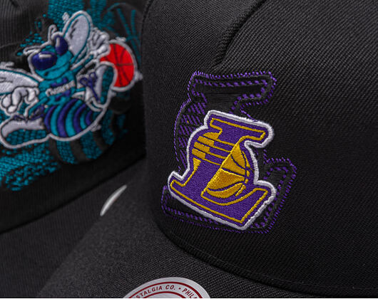 Kappe Mitchell & Ness - NBA Tilted Pro Snapback - Los Angeles Lakers - Black