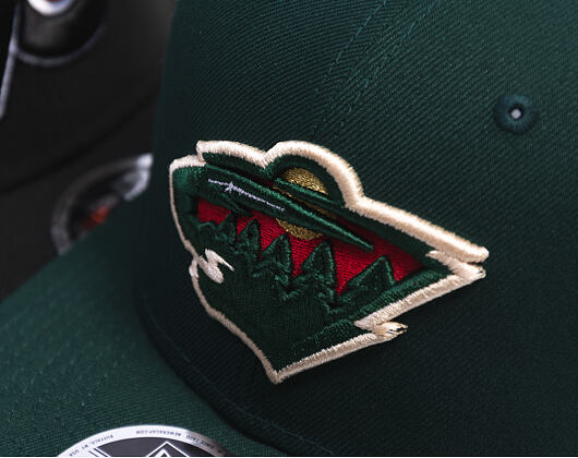 Kappe New Era - NHL Core Mesh 9SEVENTY Stretch-Snap - Minnesota Wild - Team Color