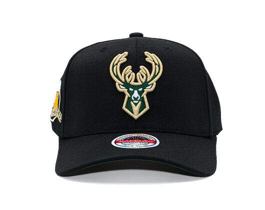 Kappe Mitchell & Ness  - NBA Classic Red Snapback Custom Patch - Milwaukee Bucks - Black