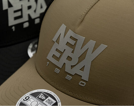 Kappe New Era - Branded Reflective 9FORTY M-CROWN A-Frame Trucker - New Olive