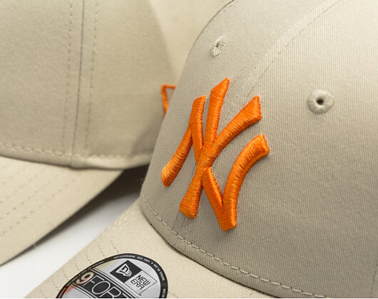 Kinder Kappe New Era - MLB Essential 9FORTY - NY Yankees - Stone / Orange