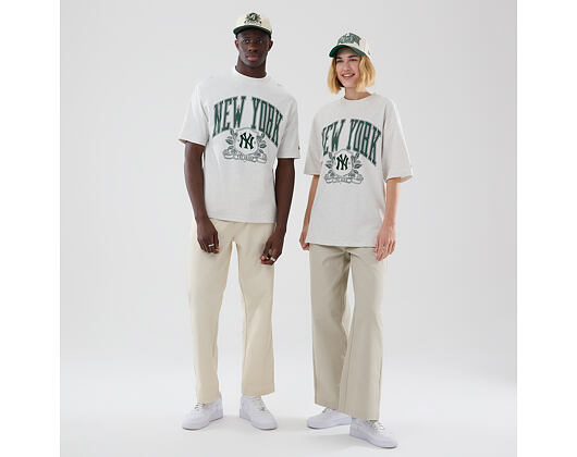 T-Shirt New Era - MLB Arch Graphic Oversized Tee - NY Yankees - Heather Grey