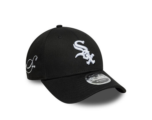 Kappe New Era - MLB Side Script 9FORTY M-CROWN - Chicago White Sox - Black