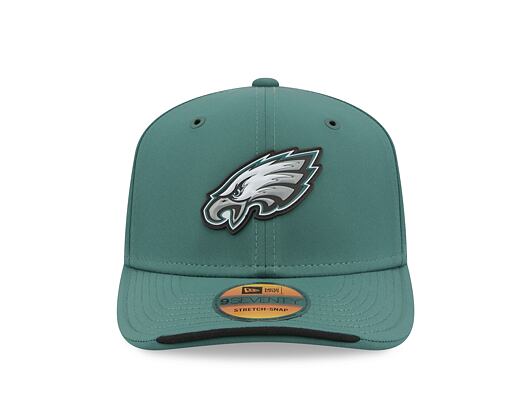 Kappe New Era - NFL 2026 Sideline 9SEVENTY Stretch-Snap - Philadelphia Eagles - Team Color