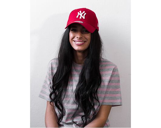 Kappe New Era - MLB Essential 9FORTY - NY Yankees - Scarlet / White