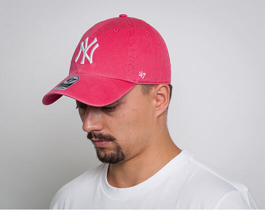 Kappe 47 Brand New York Yankees Clean Up Berry Strapback