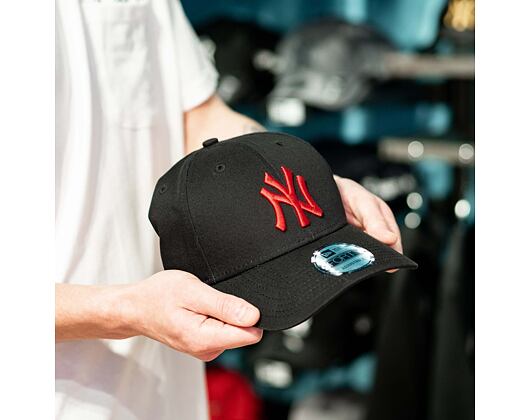 Kappe New Era - MLB Essential 9FORTY - NY Yankees - Black