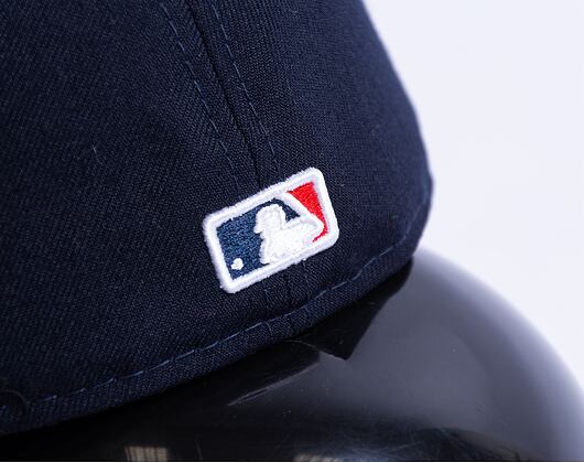 Kappe Adam Wave 59FIFTY MLB “Banned” Cleveland Indians Fitted