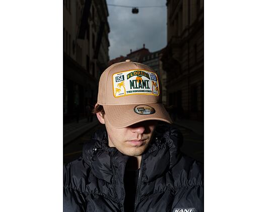 Kappe New Era - License Plate 9FORTY A-Frame - Light Brown