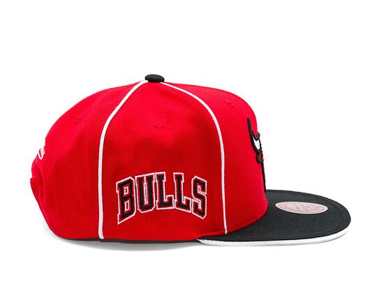 Kappe Mitchell & Ness - Chicago Bulls - Pipe Snapback - Red