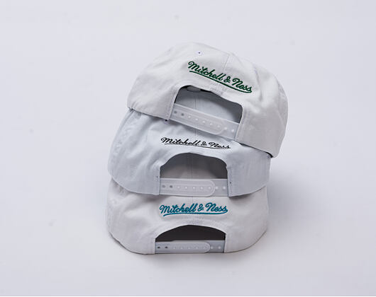 Kappe Mitchell & Ness - Dip Dye Pro Snapback - Chicago Bulls - Black