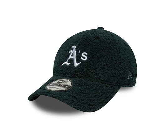 Kappe New Era - MLB Winter Borg Teddy Fleece 9FORTY - Oakland Athletics - Dark Green / White