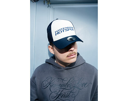 Kappe New Era -  Puff Wordmark 9FORTY Trucker - Tottenham Hotspur FC - Navy