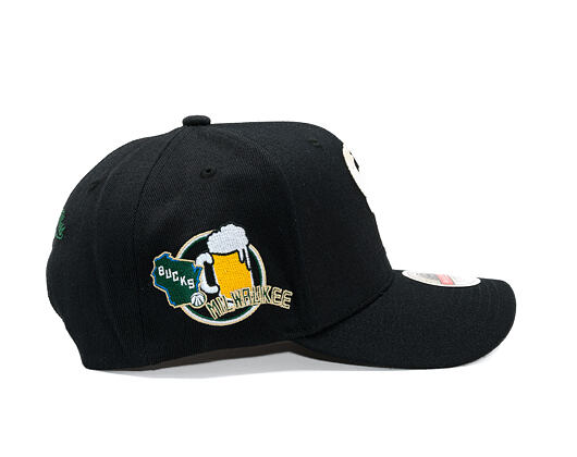 Kappe Mitchell & Ness  - NBA Classic Red Snapback Custom Patch - Milwaukee Bucks - Black
