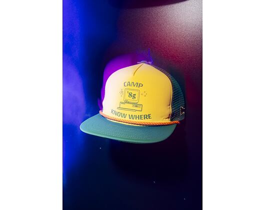 Kappe New Era - Camp Know Where 19TWENTY - Stranger Things - Green