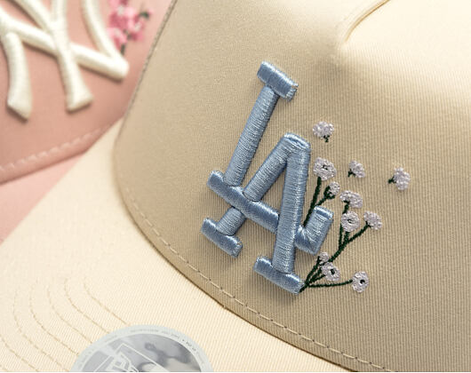 Damen Kappe New Era - MLB Floral 9FORTY A-Frame Trucker - LA Dodgers - Cream / Sky Blue