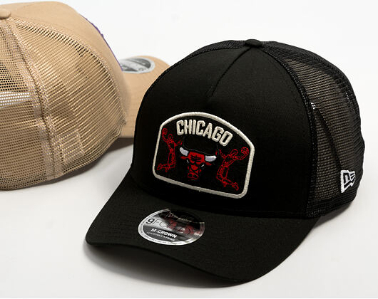 Kappe New Era - NBA Felt Patch 9FORTY M-CROWN A-Frame Trucker - Chicago Bulls - Black