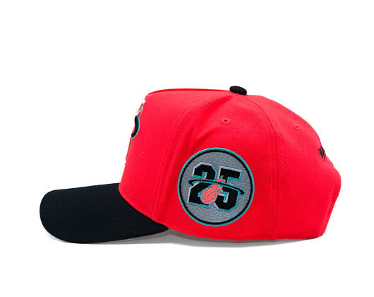 Kappe Mitchell & Ness - In The City - NBA - Miami Heat - Pink