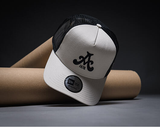 Kappe New Era - Core Logo 9FORTY A-Frame Trucker - ASTON VILLA FC - Stone